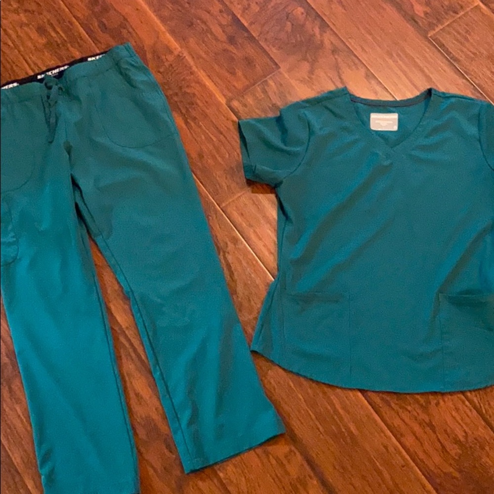 Skechers Scrub Set